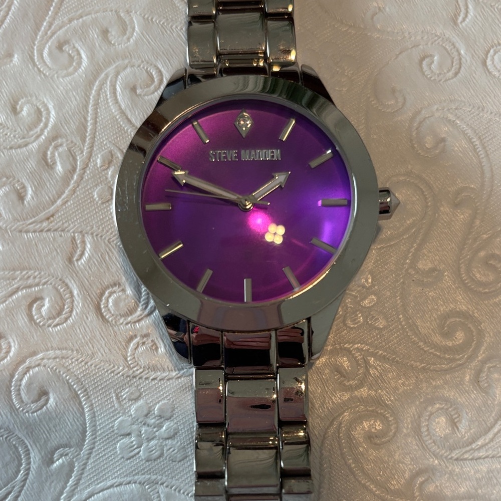 Steve Madden Metallic‎ Purple Watch/unisex. Needs battery